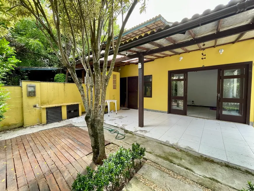 Foto 1 de Casa de Condomínio com 3 Quartos à venda, 140m² em Vargem Grande, Rio de Janeiro