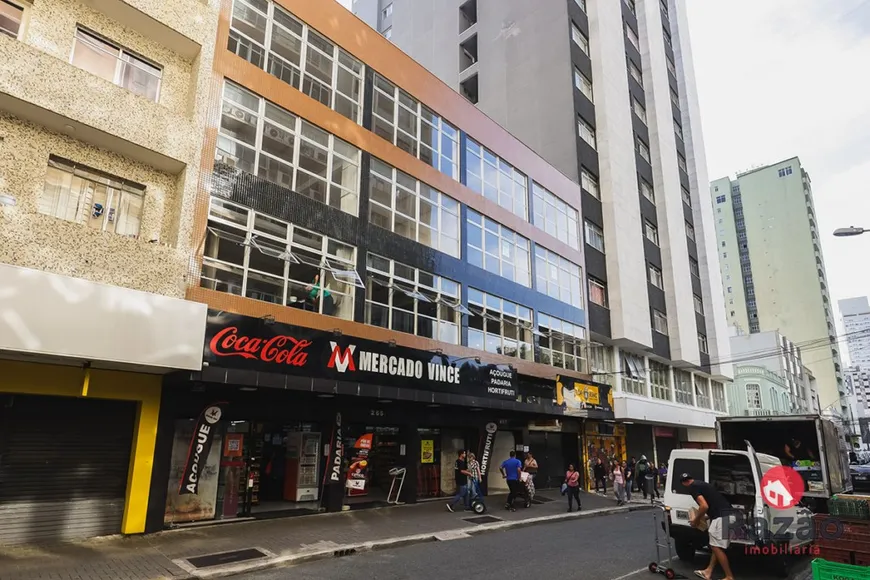 Foto 1 de Sala Comercial para alugar, 243m² em Centro, Curitiba