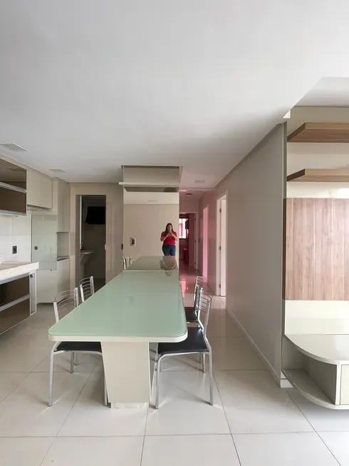 Foto 1 de Apartamento com 3 Quartos à venda, 86m² em Calhau, São Luís