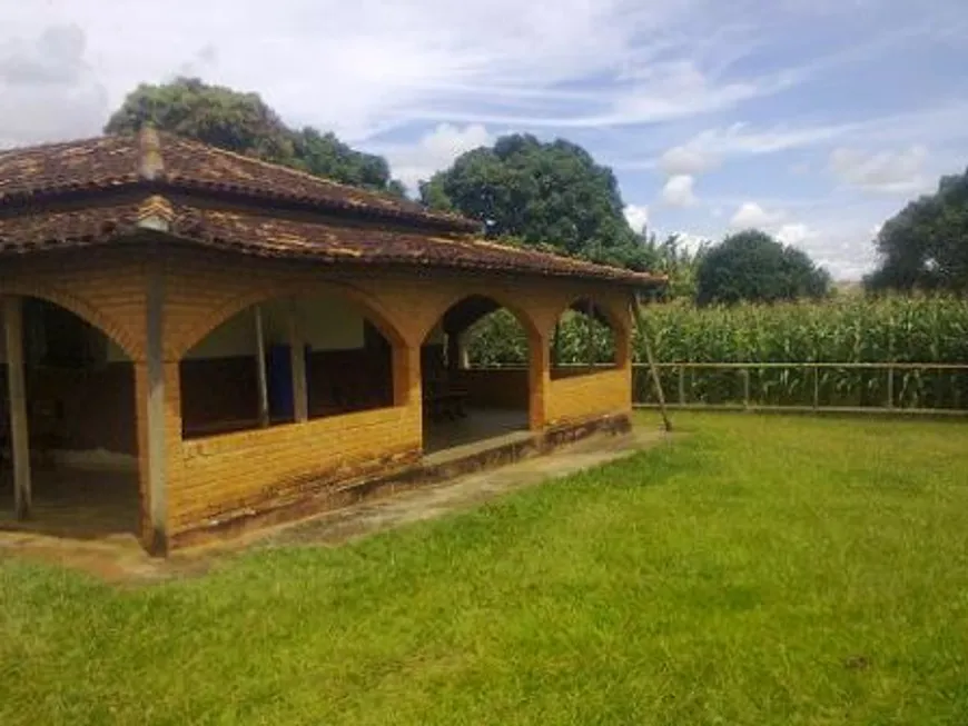 Foto 1 de Fazenda/Sítio com 1 Quarto à venda, 50000m² em Centro, Caetanópolis