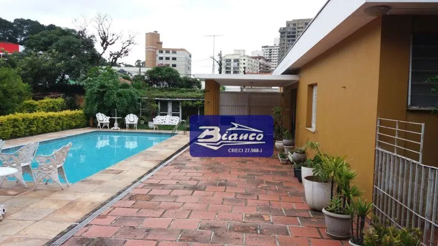 Foto 1 de Casa com 3 Quartos à venda, 500m² em Jardim Maia, Guarulhos