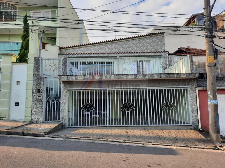 Foto 1 de Casa com 2 Quartos à venda, 800m² em Vila Camilopolis, Santo André