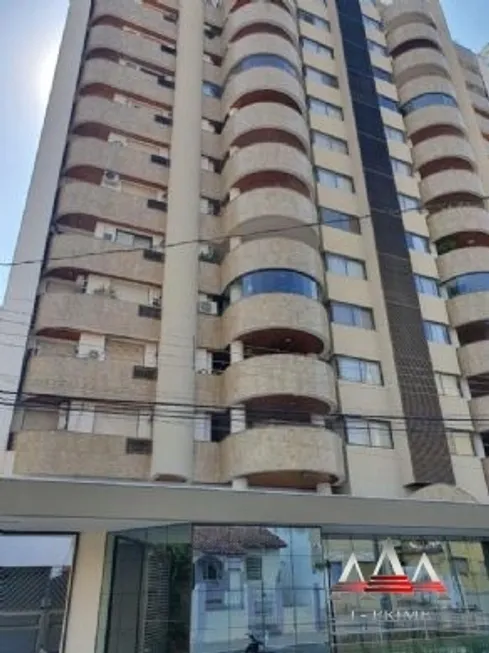 Foto 1 de Apartamento com 4 Quartos à venda, 230m² em Popular, Cuiabá