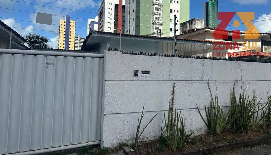 Foto 1 de Casa de Condomínio com 3 Quartos à venda, 270m² em Manaíra, João Pessoa