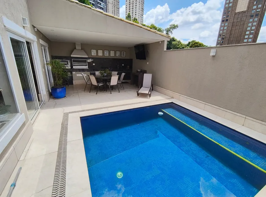 Foto 1 de Casa de Condomínio com 4 Quartos à venda, 333m² em Jardim Panorama, São Paulo