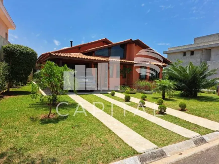 Foto 1 de Casa de Condomínio com 3 Quartos para venda ou aluguel, 400m² em Centro, Santana de Parnaíba