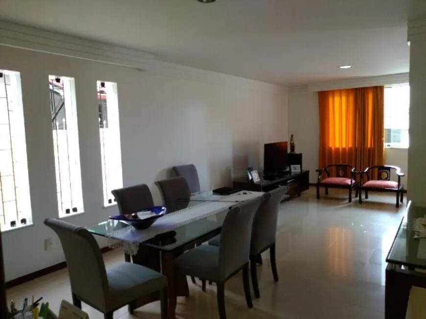 Foto 1 de Casa com 4 Quartos à venda, 290m² em Pituba, Salvador