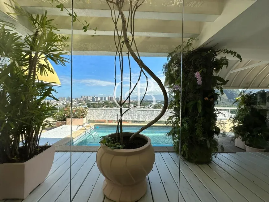 Foto 1 de Cobertura com 3 Quartos à venda, 435m² em Itanhangá, Rio de Janeiro