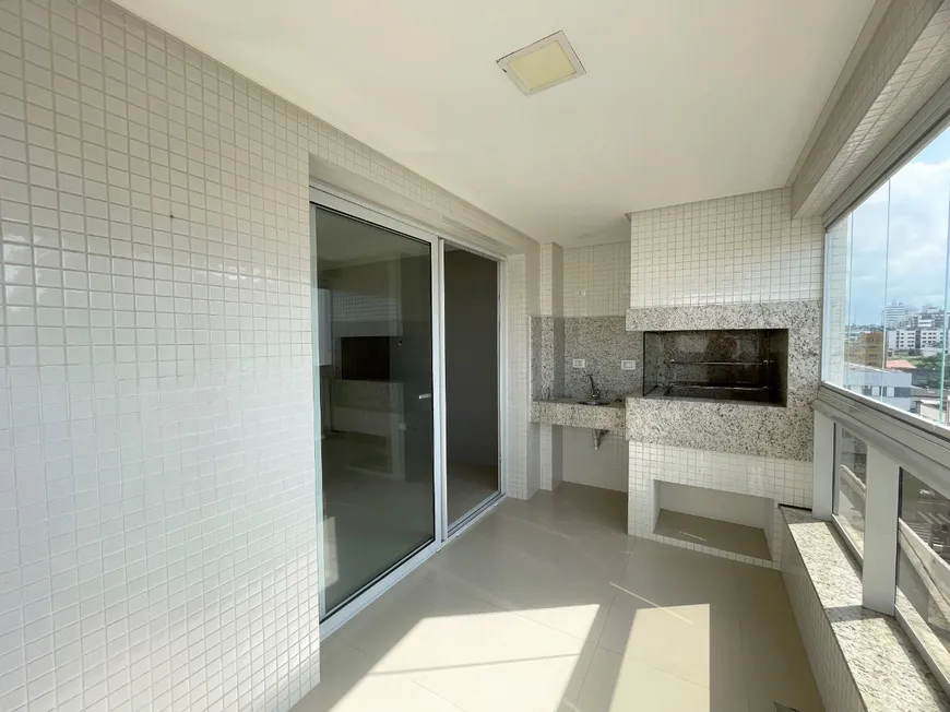 Foto 1 de Apartamento com 3 Quartos à venda, 121m² em Estreito, Florianópolis