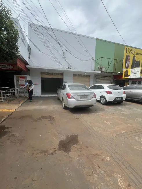 Foto 1 de Ponto Comercial para alugar, 60m² em Jardim Guanabara, Goiânia