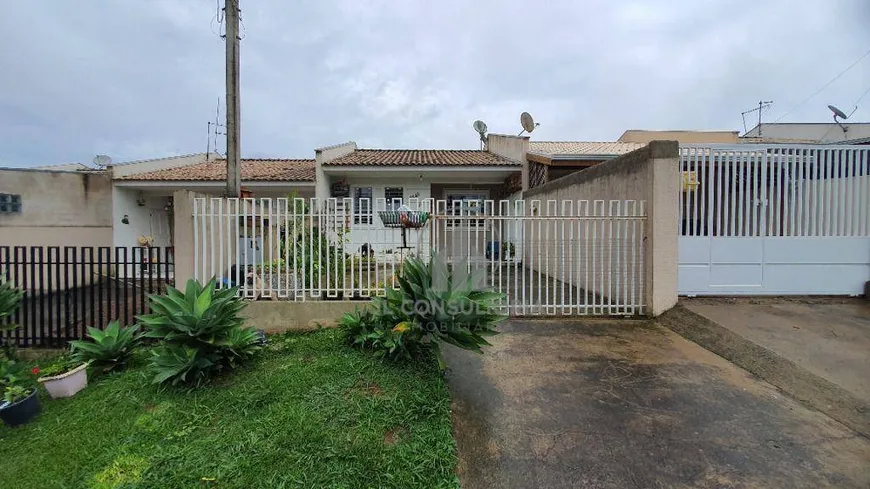 Foto 1 de Casa com 2 Quartos à venda, 70m² em Gralha Azul, Fazenda Rio Grande