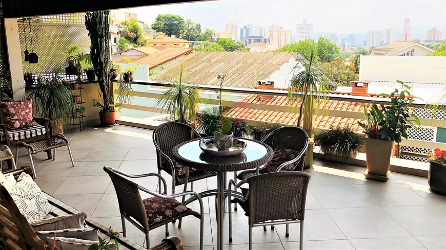 Foto 1 de Casa com 4 Quartos à venda, 320m² em Vila Romana, São Paulo