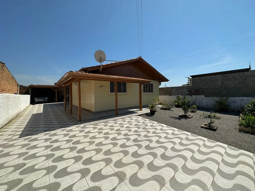 Foto 1 de Casa com 2 Quartos à venda, 73m² em Praia do Pontal, Palhoça