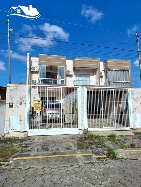 Foto 1 de Sobrado com 2 Quartos à venda, 86m² em Santa Regina, Camboriú
