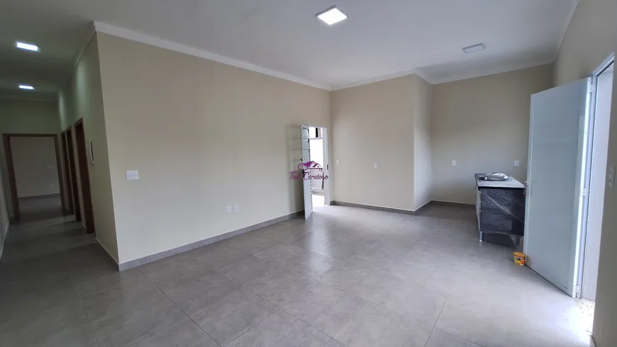 Foto 1 de Casa com 3 Quartos à venda, 95m² em Parque Residencial Sabiás, Indaiatuba