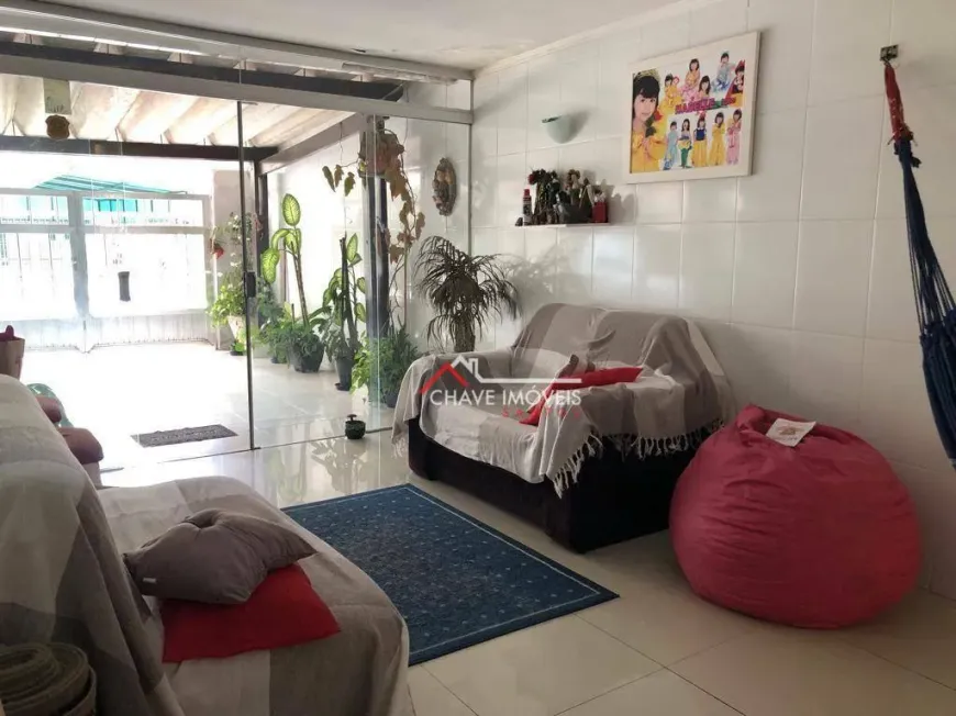 Foto 1 de Casa com 3 Quartos para alugar, 170m² em Ponta da Praia, Santos