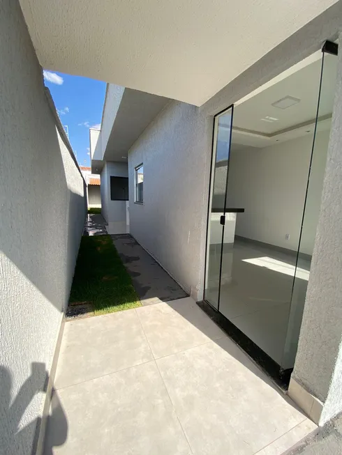 Foto 1 de Casa com 3 Quartos à venda, 80m² em Setor Orientville, Goiânia