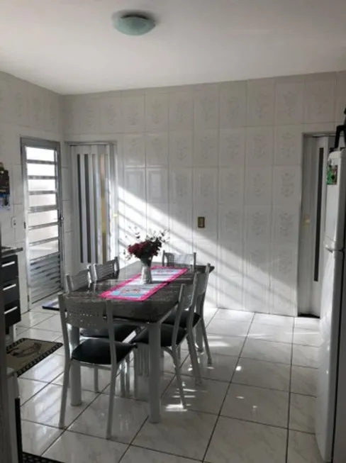 Foto 1 de Casa com 2 Quartos à venda, 100m² em Jardim São Luís, Suzano