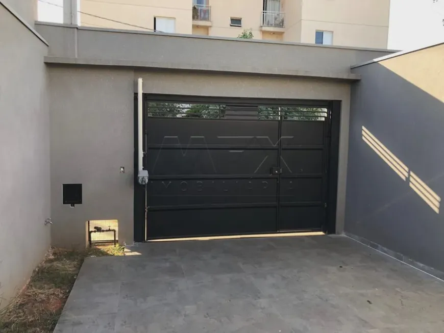 Foto 1 de Casa com 2 Quartos à venda, 64m² em Parque Residencial Castelo, Bauru