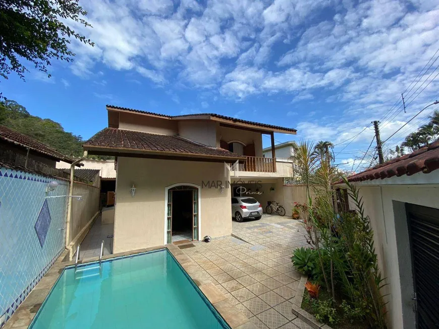 Foto 1 de Casa com 4 Quartos à venda, 300m² em Pitangueiras, Guarujá