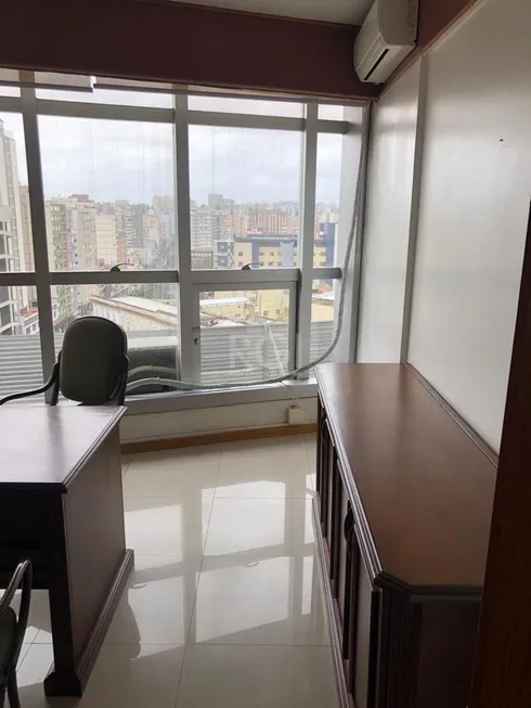 Foto 1 de Sala Comercial para alugar, 56m² em Centro Histórico, Porto Alegre