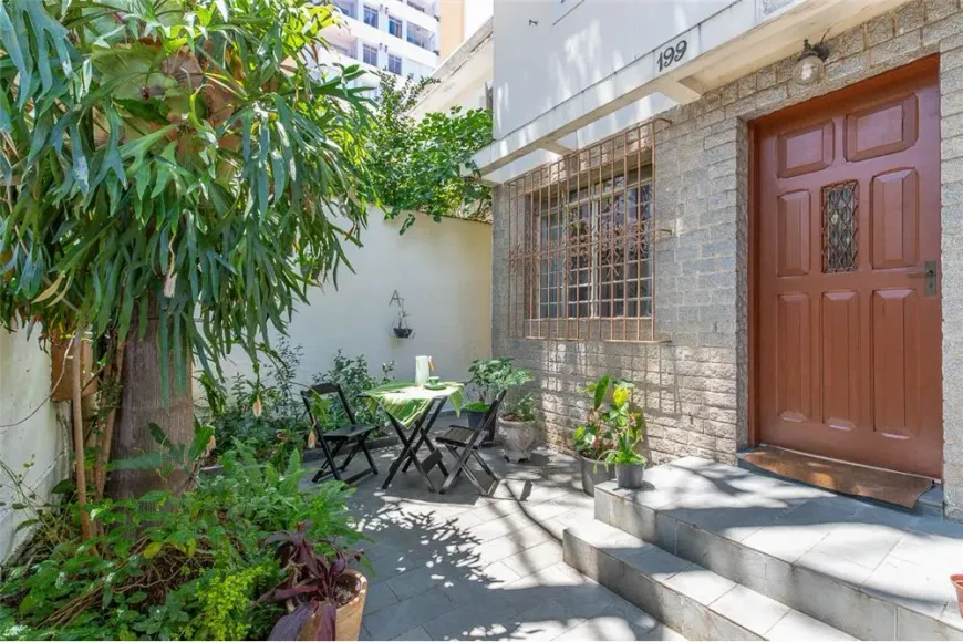 Foto 1 de Casa de Condomínio com 4 Quartos à venda, 150m² em Chácara Santo Antônio, São Paulo