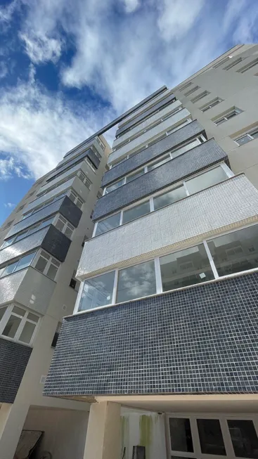 Foto 1 de Apartamento com 3 Quartos à venda, 92m² em Teresópolis, Porto Alegre