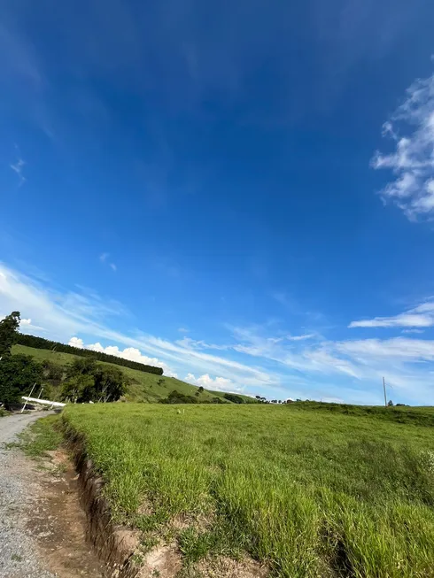 Foto 1 de Lote/Terreno à venda, 500m² em Aracília, Guarulhos