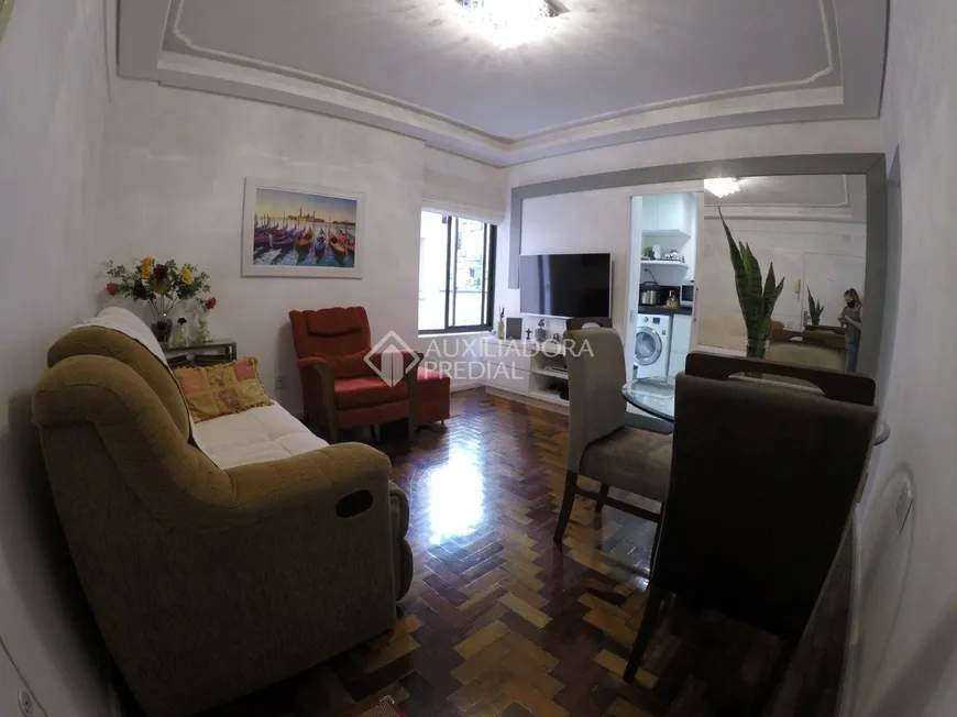 Foto 1 de Apartamento com 2 Quartos à venda, 54m² em Centro Histórico, Porto Alegre