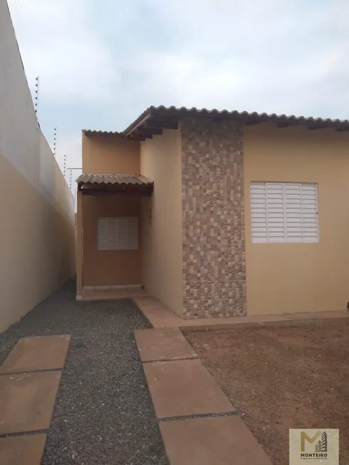 Foto 1 de Casa com 2 Quartos à venda, 180m² em Petrópolis, Várzea Grande