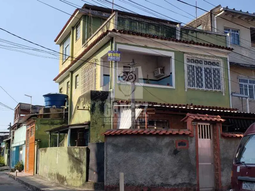 Foto 1 de Casa com 4 Quartos à venda, 145m² em Guadalupe, Rio de Janeiro