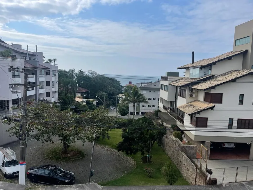 Foto 1 de Casa com 2 Quartos à venda, 79m² em Canasvieiras, Florianópolis