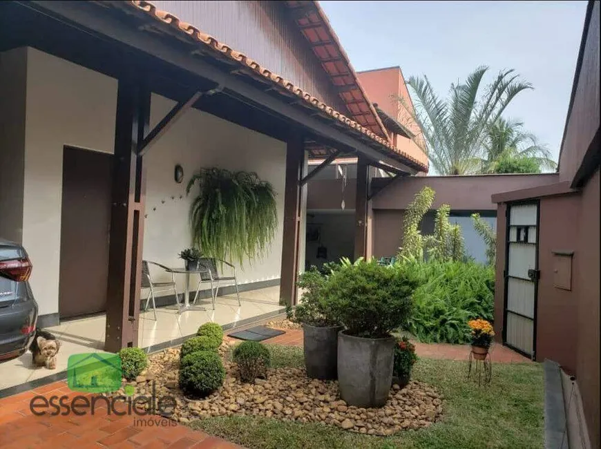 Foto 1 de Casa com 4 Quartos à venda, 332m² em Jardim Riacho das Pedras, Contagem