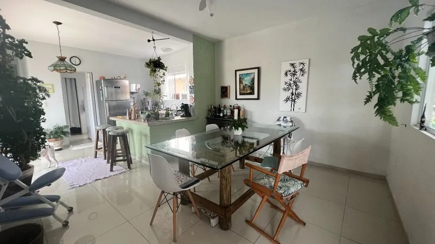 Foto 1 de Casa com 3 Quartos à venda, 163m² em Carianos, Florianópolis