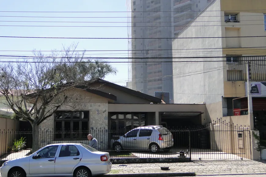 Foto 1 de Lote/Terreno à venda, 435m² em Portão, Curitiba