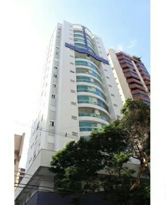 Foto 1 de Apartamento com 4 Quartos à venda, 293m² em Zona 01, Maringá