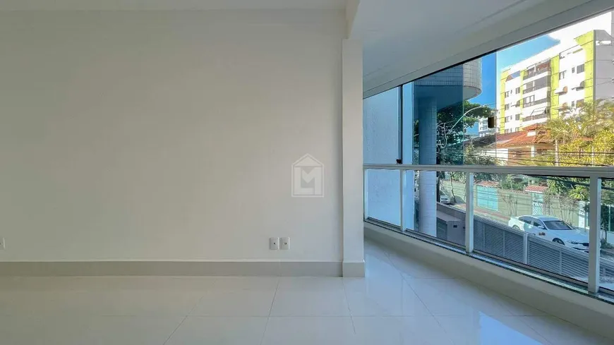 Foto 1 de Casa com 4 Quartos à venda, 200m² em Jardim Camburi, Vitória