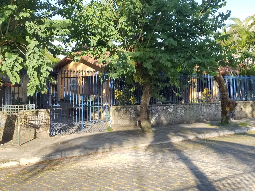 Foto 1 de Casa com 4 Quartos à venda, 400m² em Jardim Mariléa, Rio das Ostras