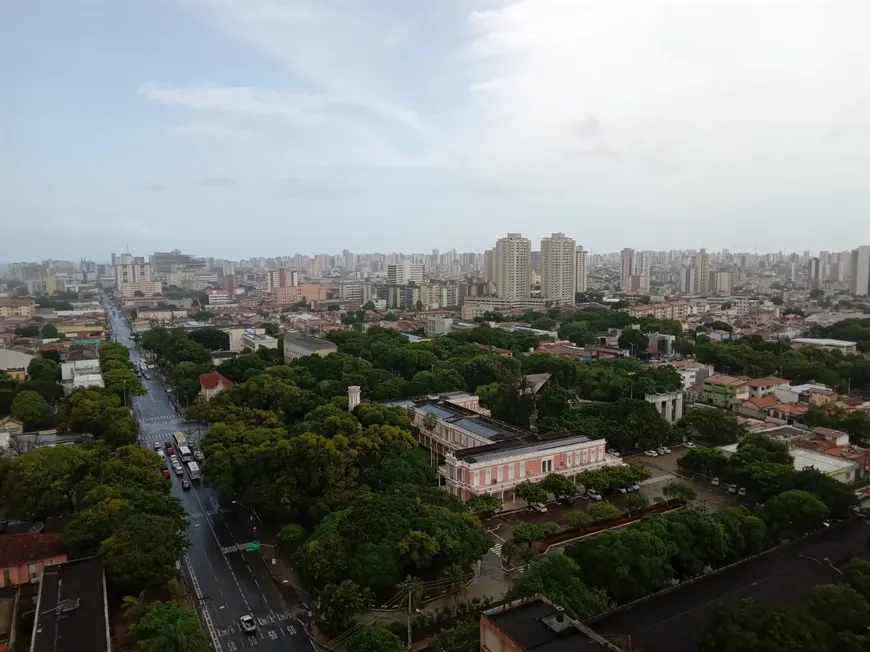 Foto 1 de Apartamento com 2 Quartos à venda, 55m² em Benfica, Fortaleza