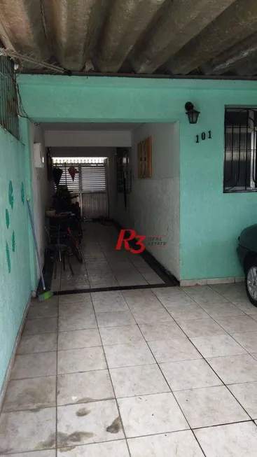 Foto 1 de Casa com 5 Quartos à venda, 240m² em Macuco, Santos