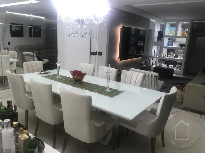 Foto 1 de Apartamento com 3 Quartos à venda, 142m² em Morumbi, São Paulo