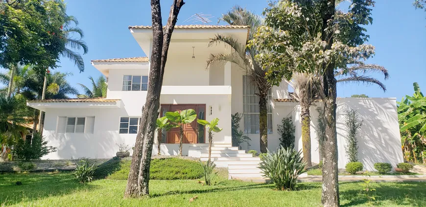 Foto 1 de Casa de Condomínio com 4 Quartos à venda, 535m² em Residencial Aldeia do Vale, Goiânia