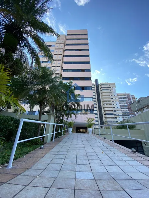 Foto 1 de Apartamento com 6 Quartos à venda, 223m² em Meireles, Fortaleza