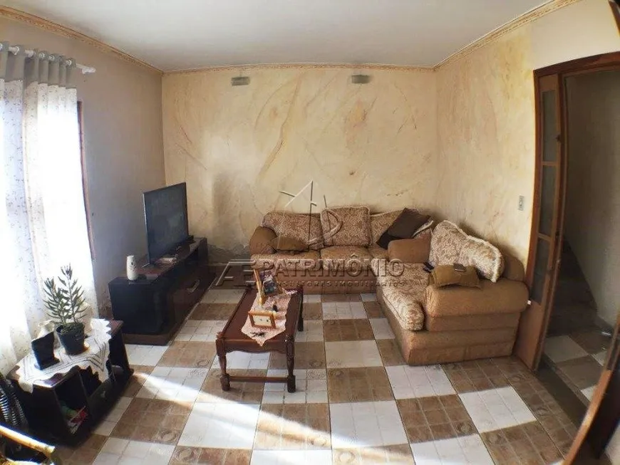 Foto 1 de Casa com 3 Quartos à venda, 242m² em Cajuru do Sul, Sorocaba
