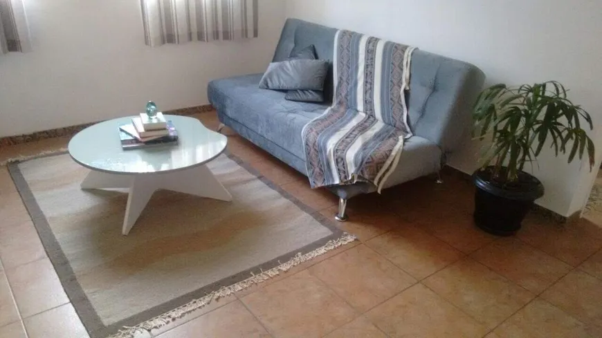 Foto 1 de Apartamento com 2 Quartos à venda, 44m² em Santa Tereza, Belo Horizonte