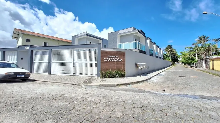 Foto 1 de Sobrado com 2 Quartos à venda, 117m² em Vila Atlântica, Mongaguá