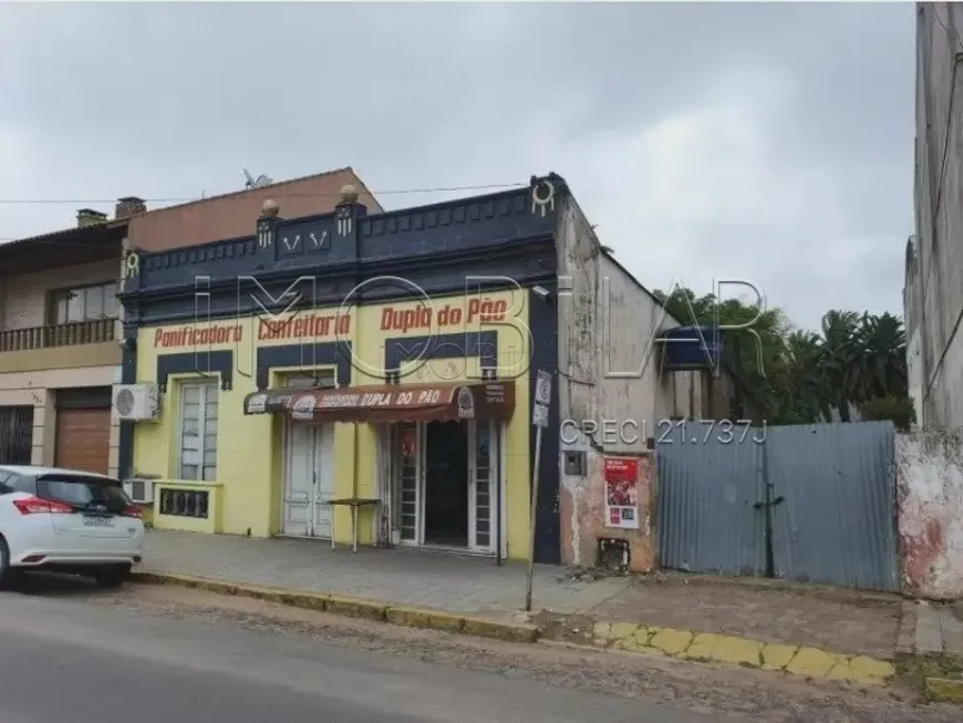 Foto 1 de Casa com 3 Quartos à venda, 111m² em Centro, Bagé