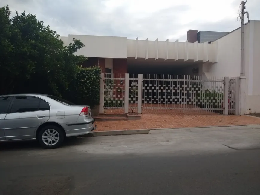 Foto 1 de Casa com 3 Quartos para alugar, 265m² em Centro, Limeira