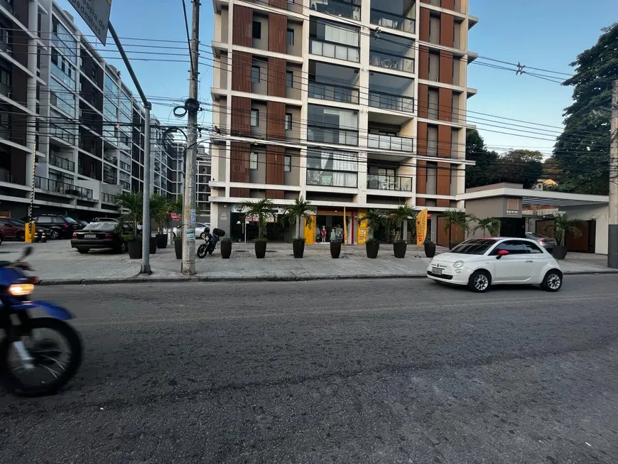 Foto 1 de Ponto Comercial para alugar, 110m² em Tanque, Rio de Janeiro