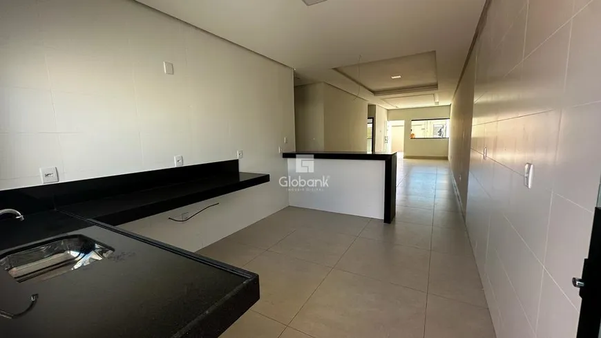 Foto 1 de Casa com 3 Quartos à venda, 198m² em Planalto, Montes Claros